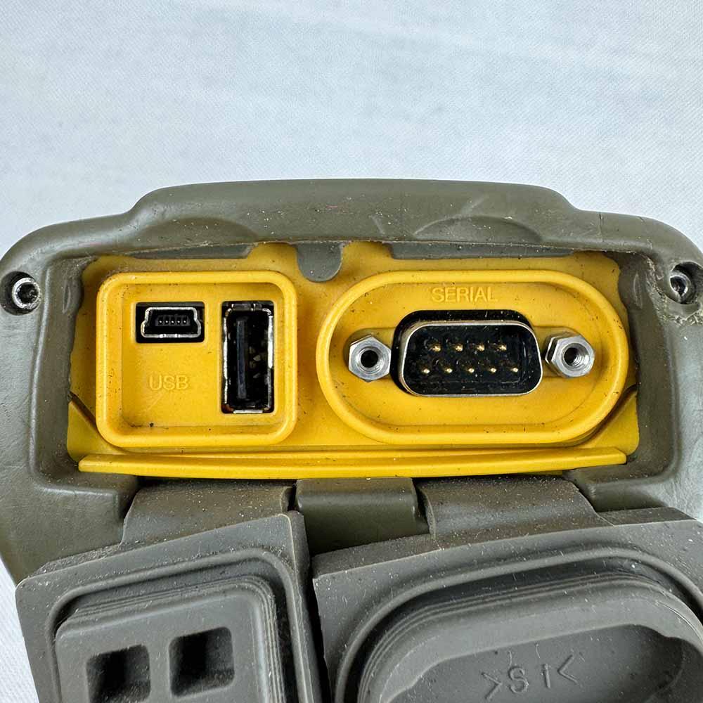 Używany Kontroler Topcon FC-250 rok prod. 2009 z oprogramowaniem TopSURV GPS