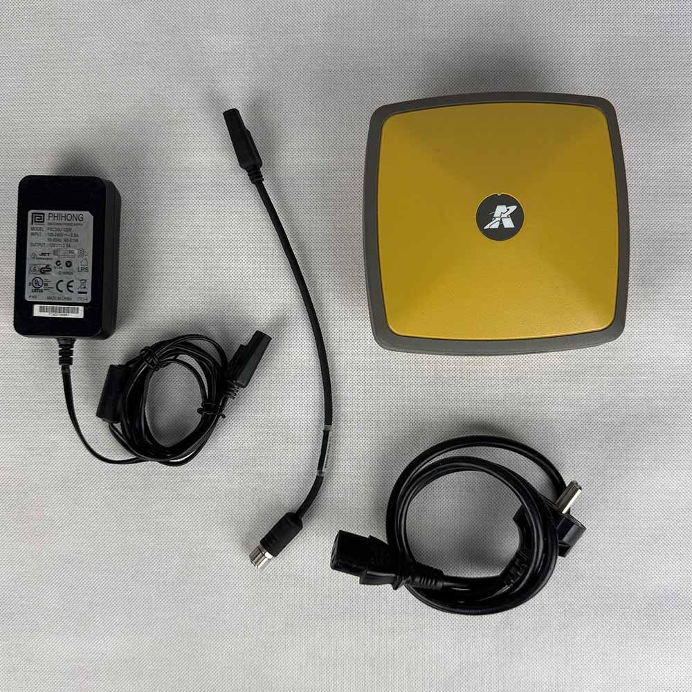 Używany odbiornik GNSS HiPer SR rok prod. 2014