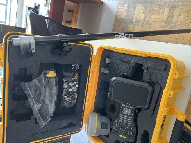 Gps trimble r12i TSC05