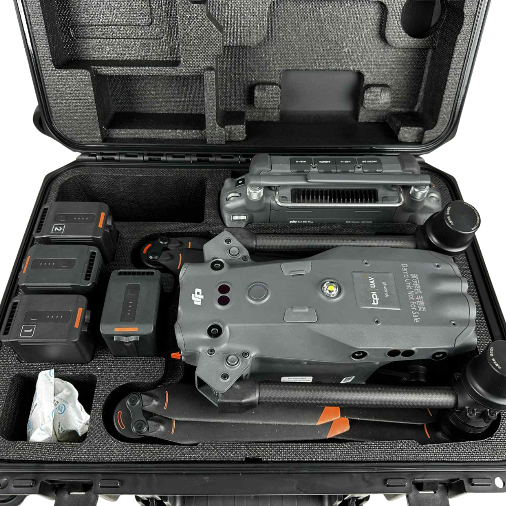 Popokazowy dron DJI Matrice 30T z kamerą termowizyjną