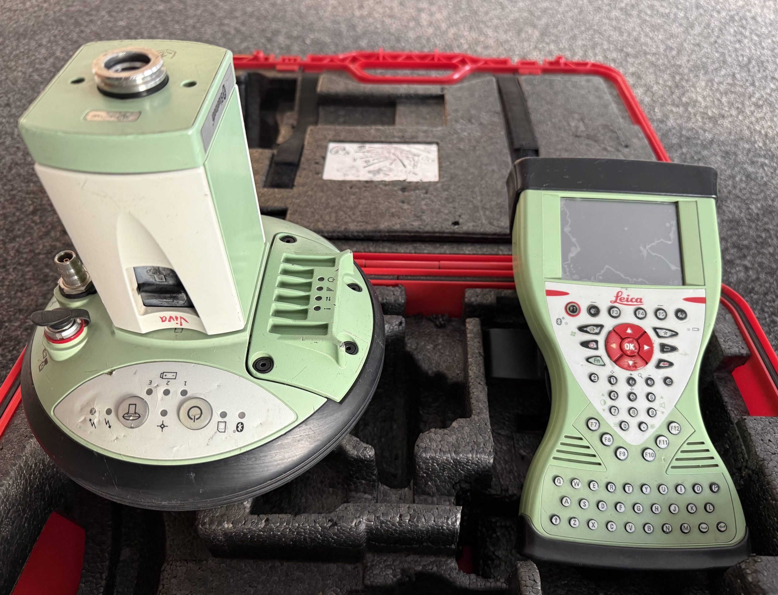 GPS Leica GS15