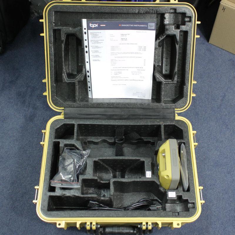 Odbiornik GNSS Topcon HiPer SR rok prod. 2016 z kontrolerem Algiz Handheld RT8 GSM