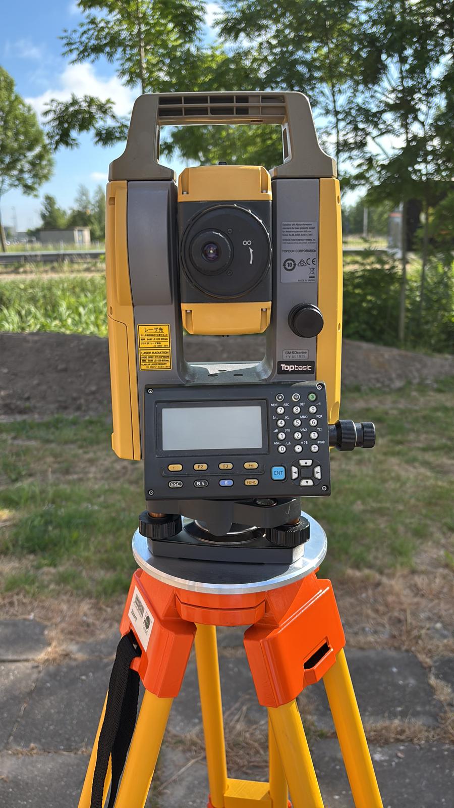 Tachimetr Topcon GM-55 (1”) | Rok 2020 | Badania do 11.2026