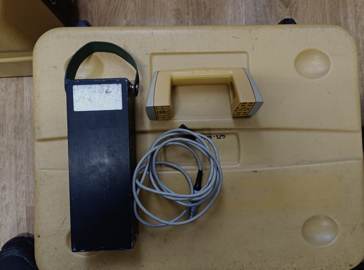 Zestaw hybrydowy TOPCON jednoosobowy (tachimetr + GPS)