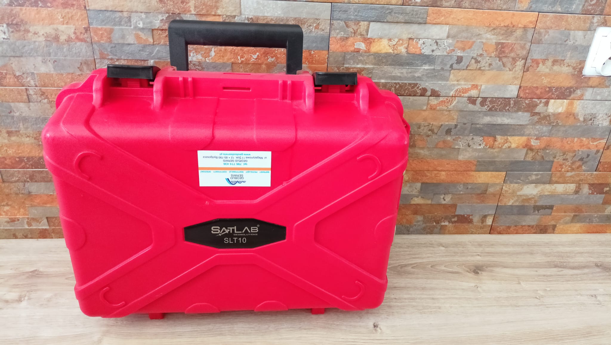 Satlab SLT10 tachimetr geodezyjny – nieużywany – komplet