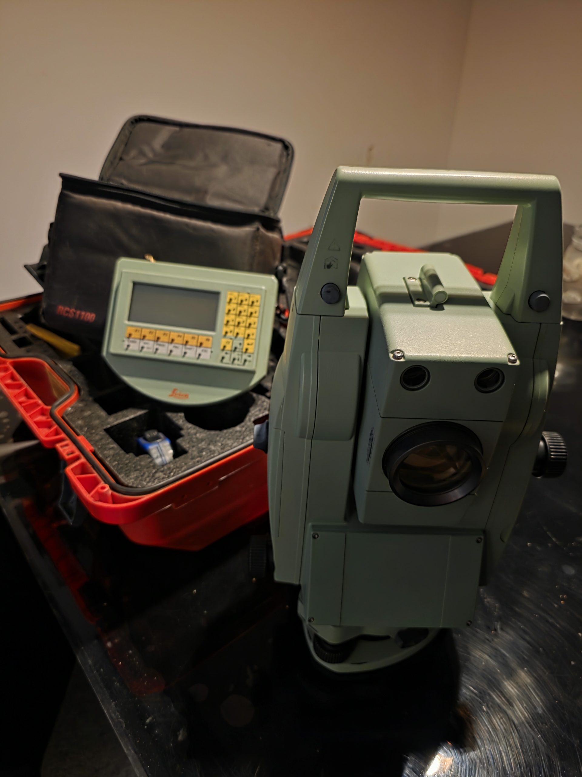 Tachimetr Leica TCRA 1103PLUS