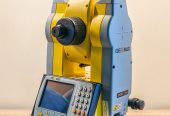 Tachimetr GEOMAX Zoom 30 PRO 2″ – zestaw