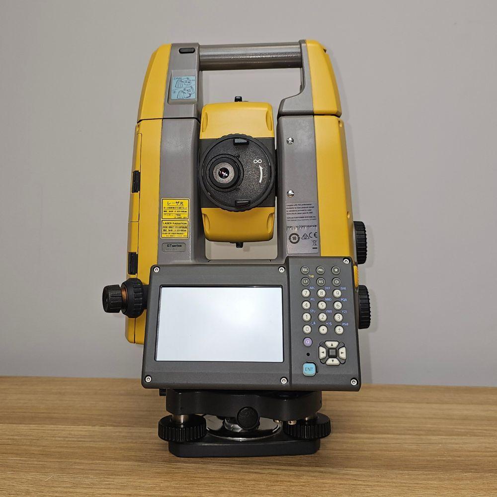 Zestaw hybrydowy tachimetr Topcon GT-503 + HIPER SR+ FC-5000