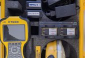 Odbiornik GNSS Trimble SPS881 z kontrolerem TSC2