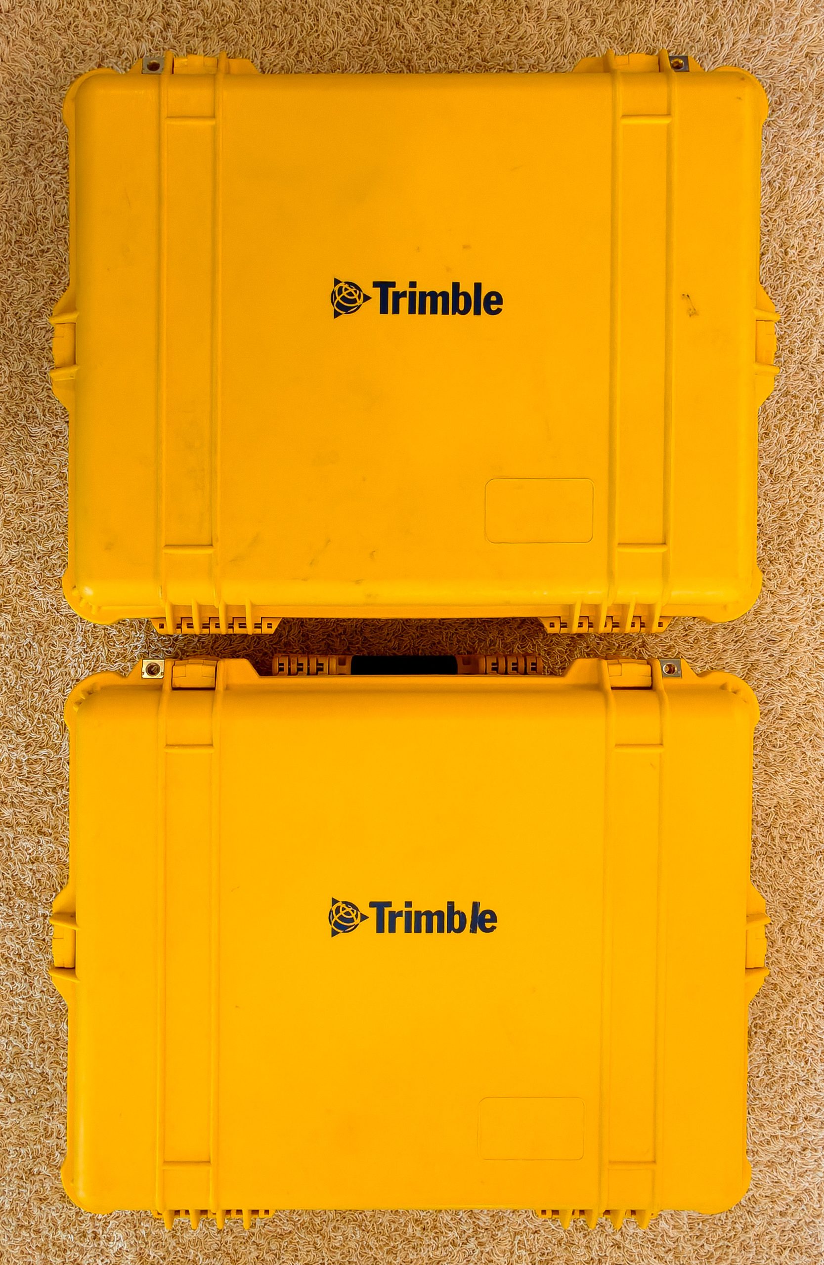 Zestawy 2 x GNSS RTK Trimble SPS882 + 2 x TSC3 + Access – gotowe do pracy