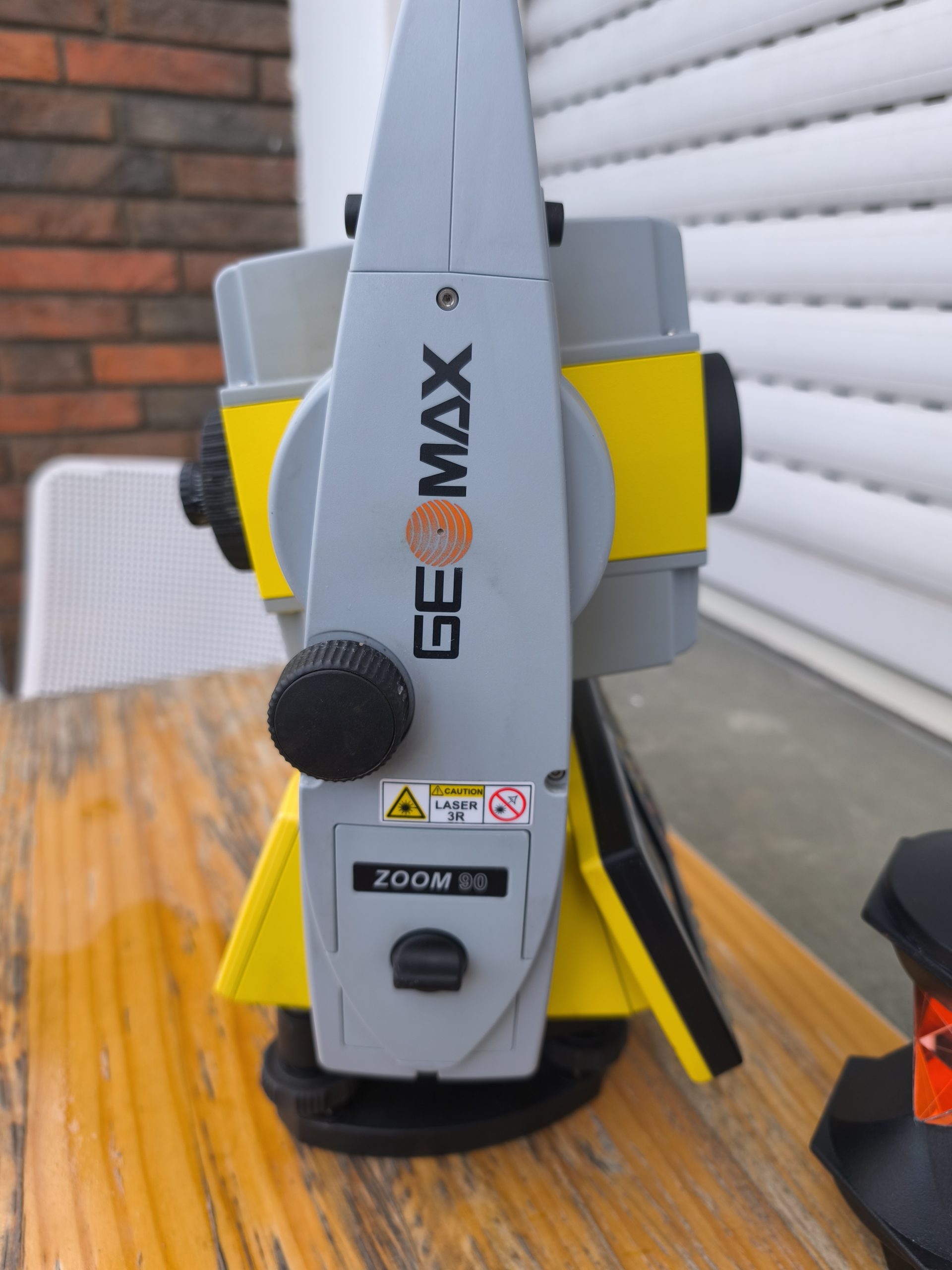 GeoMax Zoom90 R2 A5 – Tachimetr Robotyczny 2018