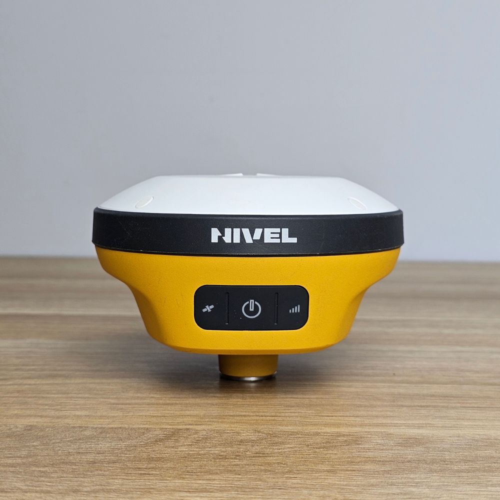Promocyjny, Powystawowy Odbiornik GNSS Nivel System Point 3 + kontroler NT-1024 z roczną gwarancją