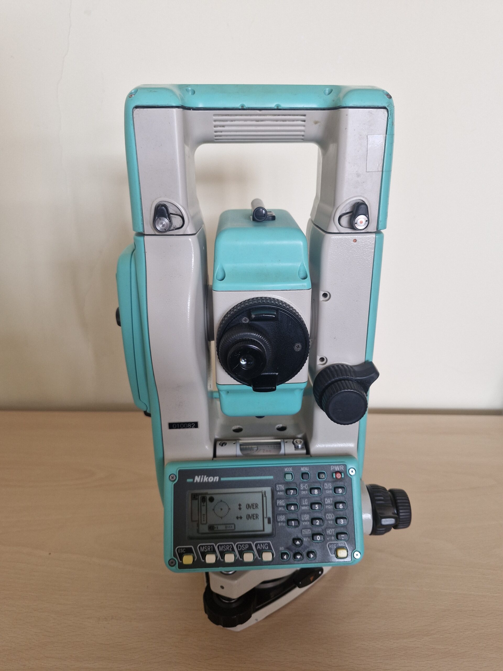 Nikon DTM652 1″