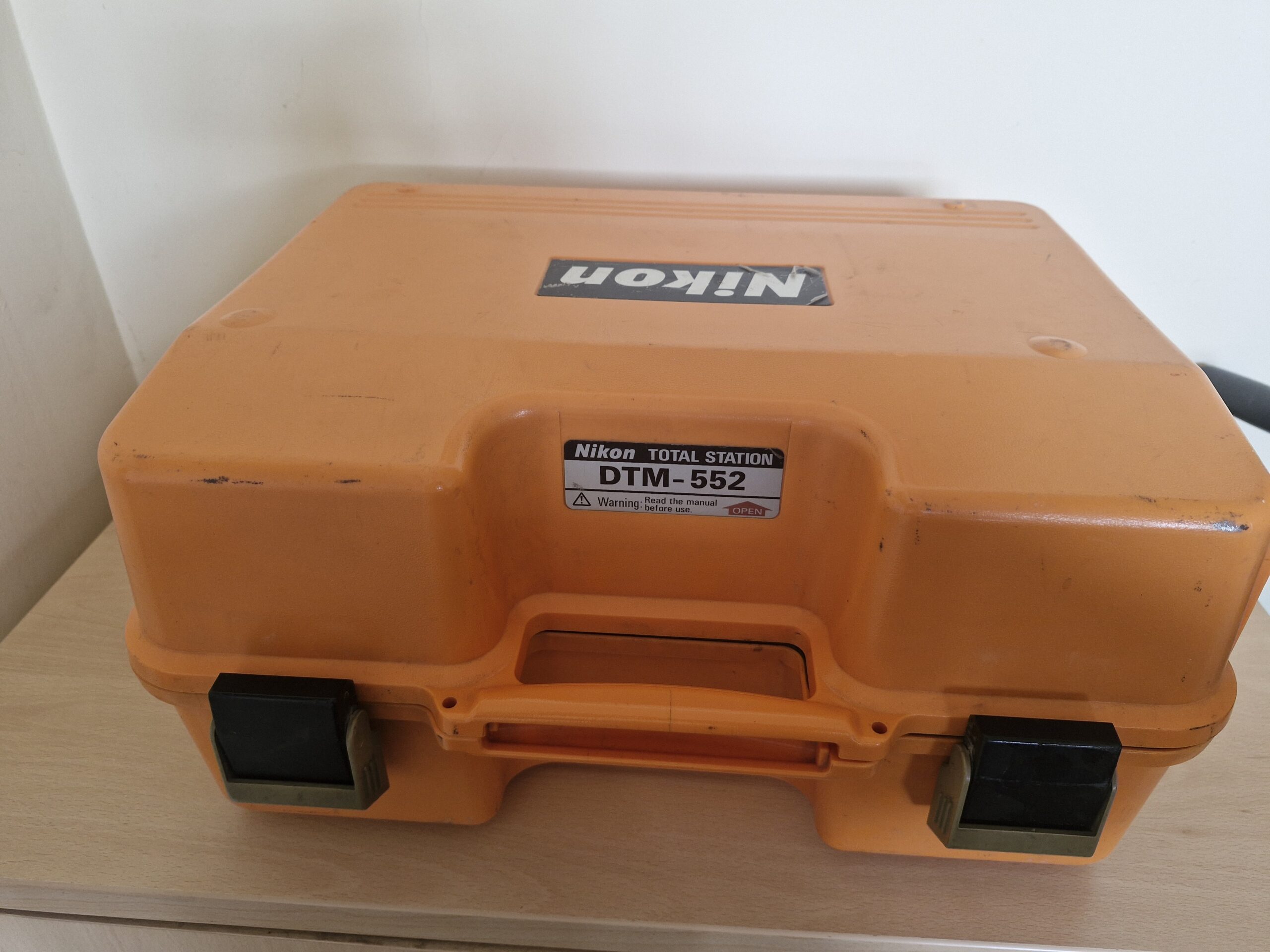 Nikon DTM552 1″