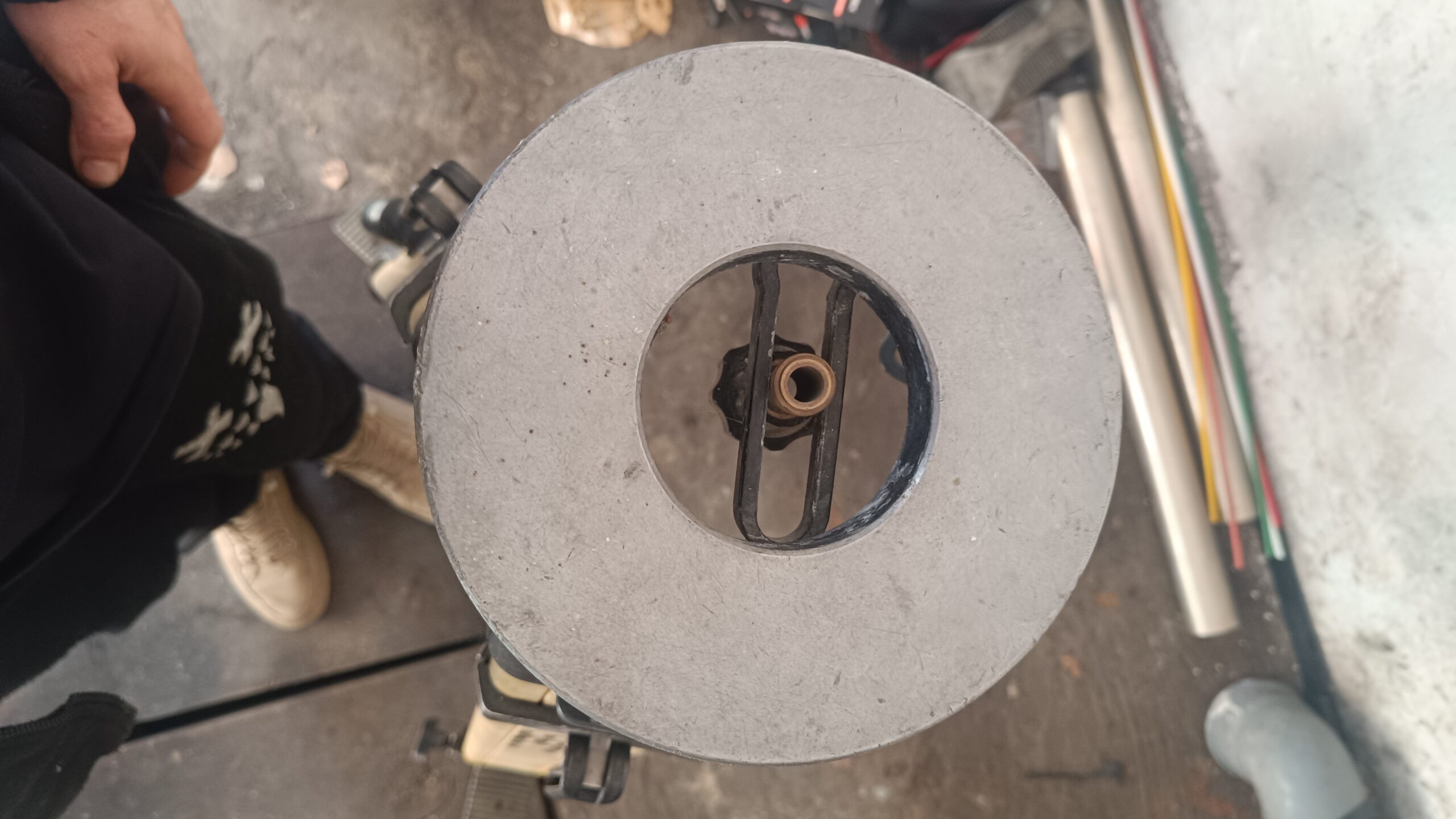 Statyw geodezyjny Seco Tri-Max – stabilny, profesjonalny (tachimetr, laser, skaner)