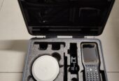 Sprzedam zestawy sprzętu geodezyjnego GNSS/GPS – Satlab, Leica oraz Geomax.