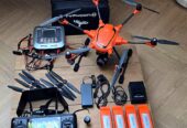 Yuneec H520 + E90 — ST16S, 4 akumulatory, SkyRC Q200, FV
