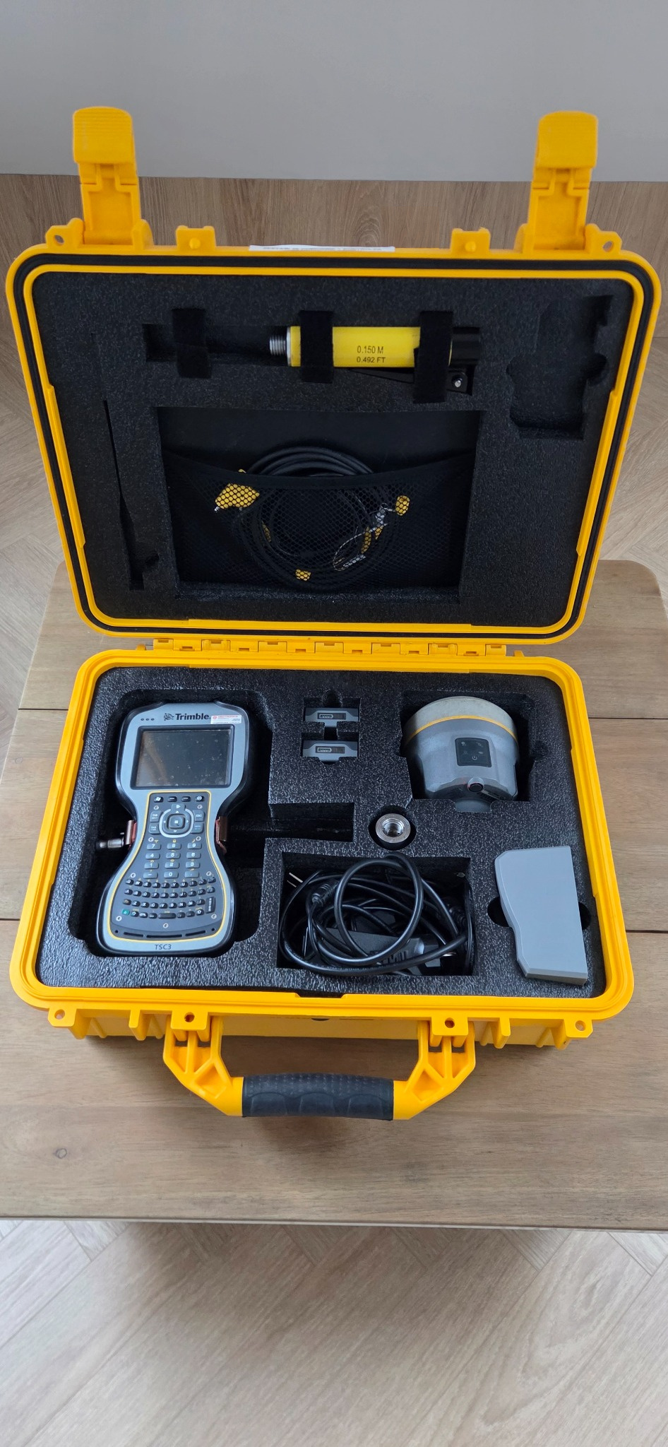 Trimble R10 Model 2 R10-2 + TSC3 | GNSS RTK | Access 2017.24 | FV